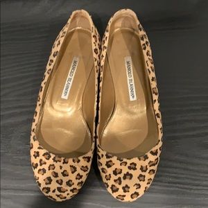 Manolo Blahnik Leopard Flats
